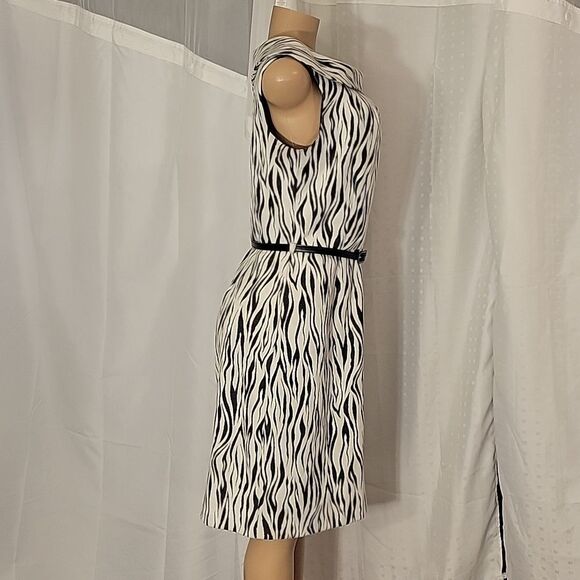 KARIN STEVENS RARE TOASTED ZEBRA PRINT SLEEVELESS ZIPPER CLOSURE DRESS - Picture 5 of 15